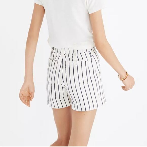 Madewell Emmett Button-Front Shorts in Stripe - Picture 2 of 8